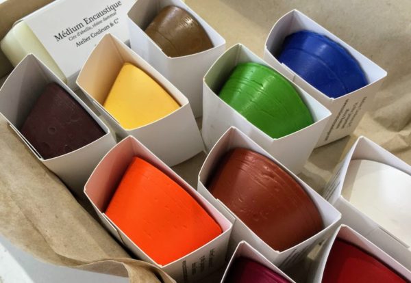 Coffret de 11 encaustiques + 200 ML de médium